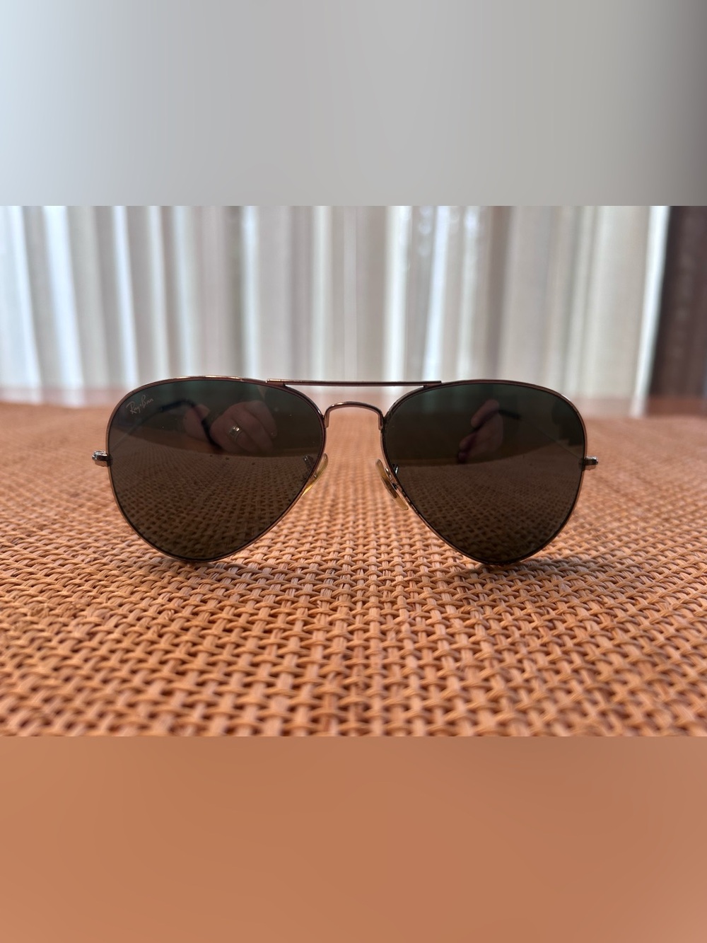 Ray-Ban Silver Frame Aviator Sunglasses w/Case.